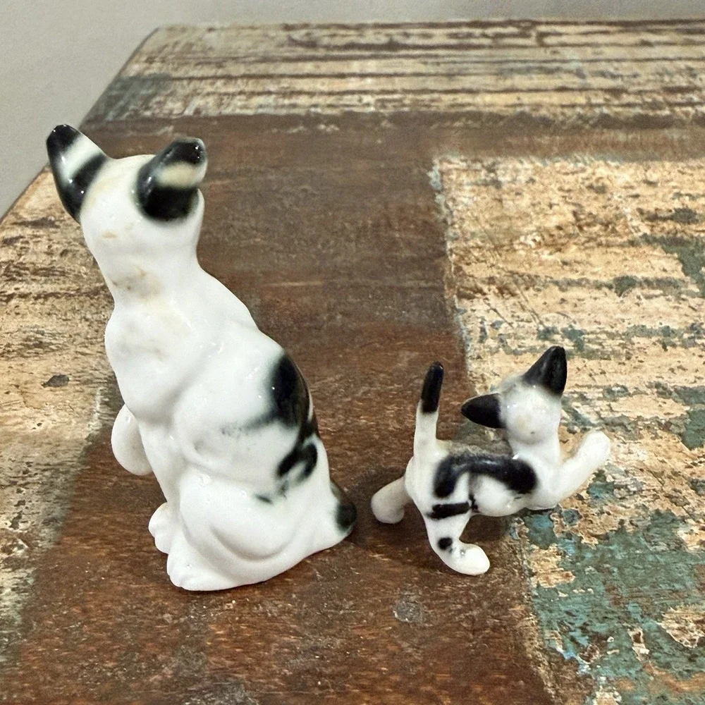 Siamese Kitten Cat Vintage Ceramic 2 pc Mom & Kitty Miniature Mini Shelf Cottage